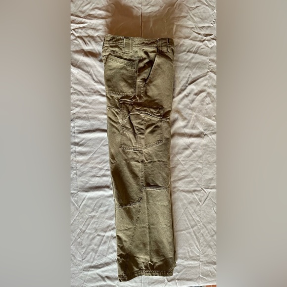 Prana Cargo Pants, Size 30, Tan Color, 2 Thigh Pockets - Picture 4 of 9